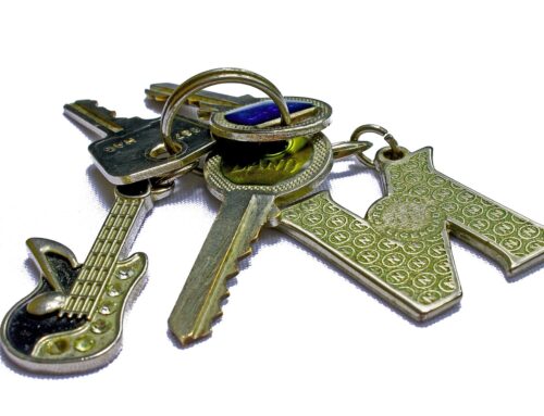 7 Practical Ways to Avoid Losing Car Keys or Fobs